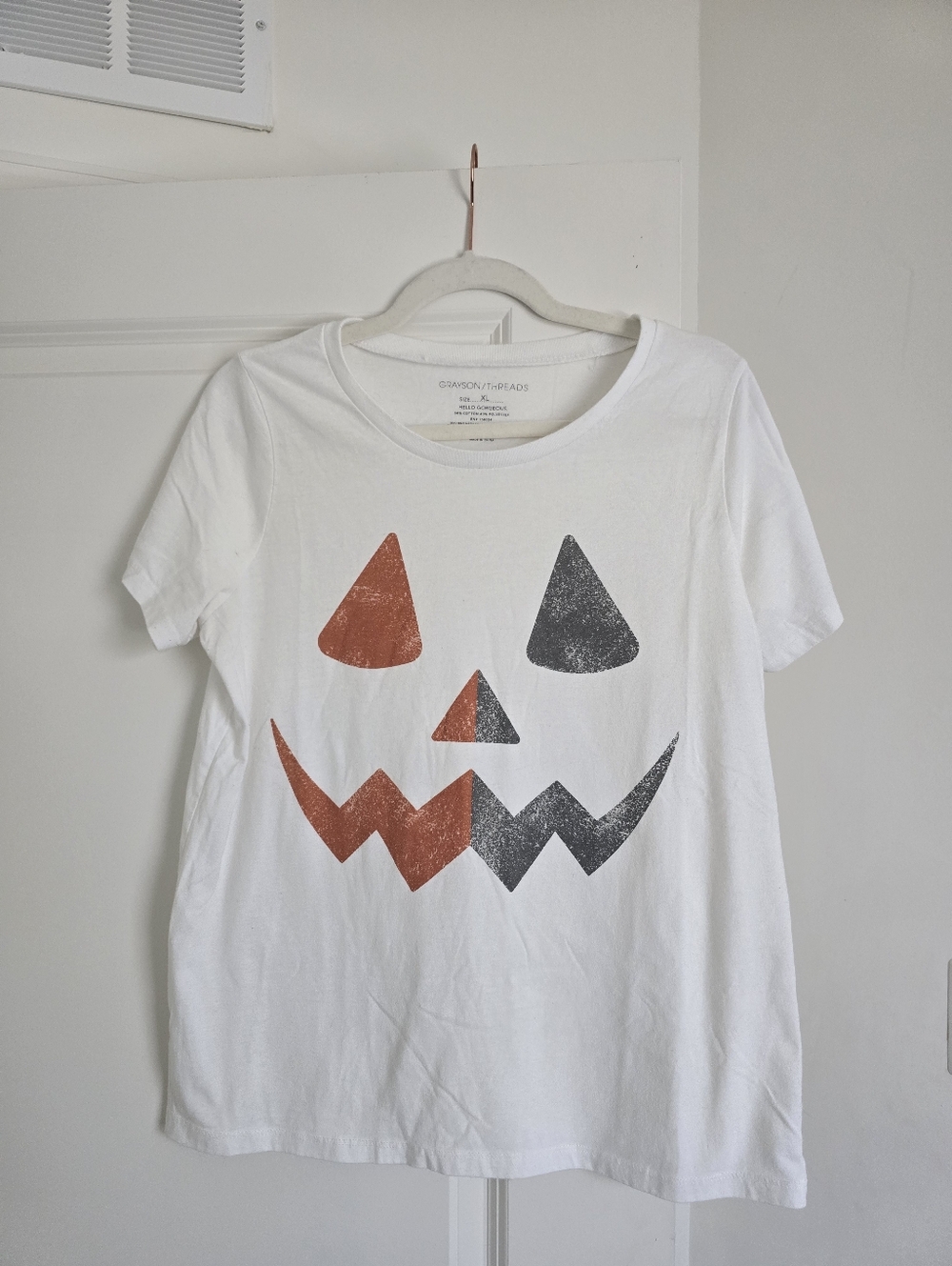 Grayson Threads Pumpkin Face Halloween Graphic Tee XL White Cute Fall Shirt